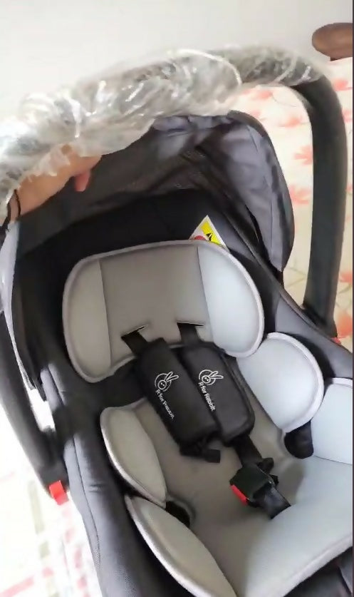 R for Rabbit Picaboo Grand car seat – convertible, comfortable, and safe travel seat for newborns to 7-year-olds.

