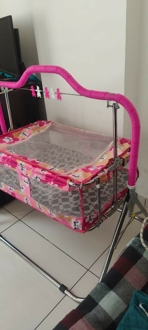 Foldable Baby Jhula / Cradle, Pink 