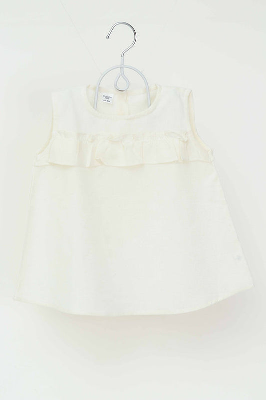 Discover girls' 100% cotton white umbrella top, featuring soft fabric and a stylish umbrella design for comfort and trendy style.