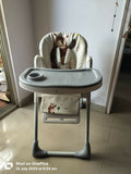 R FOR RABBIT Marshmallow feeding chair – almost new, comfy, and safe mealtime solution at a great value.

