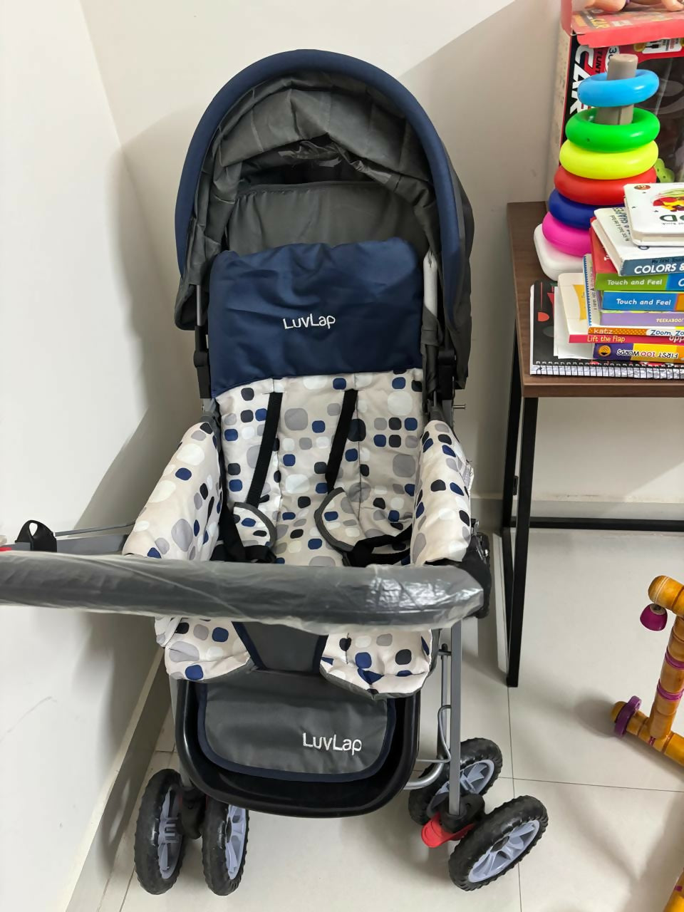 Buy LuvLap Sunshine stroller – comfortable, secure, and ideal for everyday baby outings.