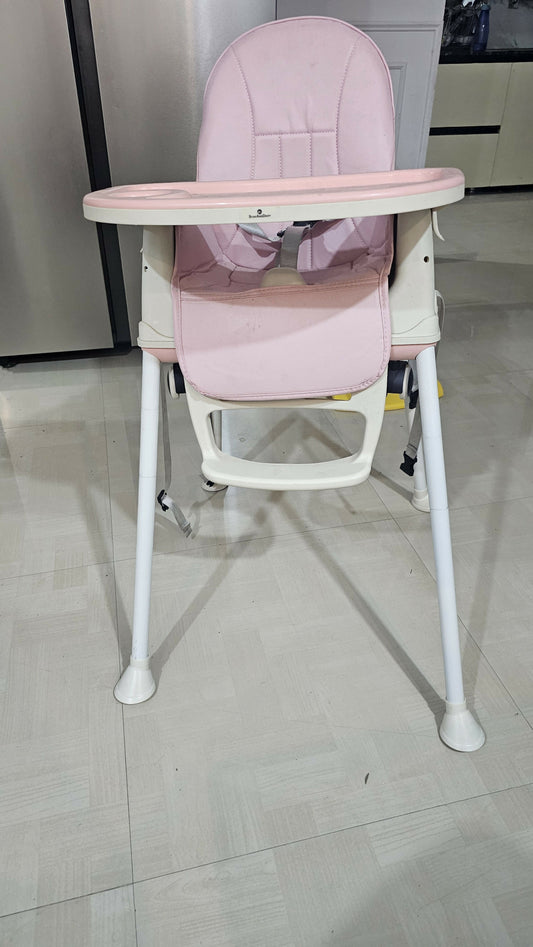 Comfortable high chair