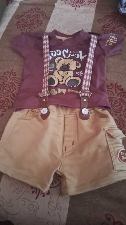 Cute kids dungaree baby outfit with soft fabric, comfortable fit, playful design, and stylish everyday wear for babies and young children.