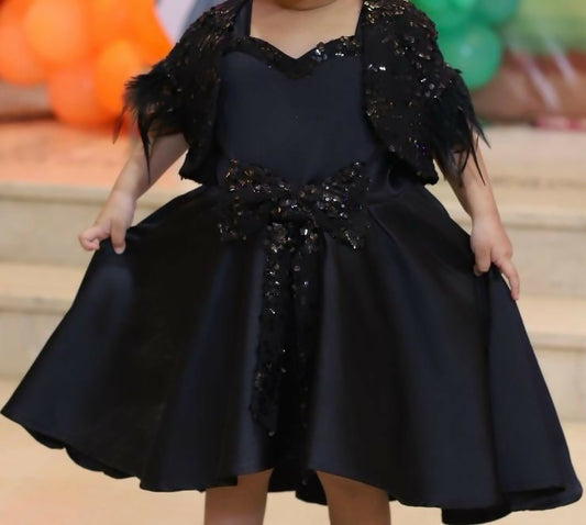 Customised Dress/Frock for Baby Girl offers personalized designs tailored to your baby girl’s style, ensuring a unique and special outfit for any occasion.

