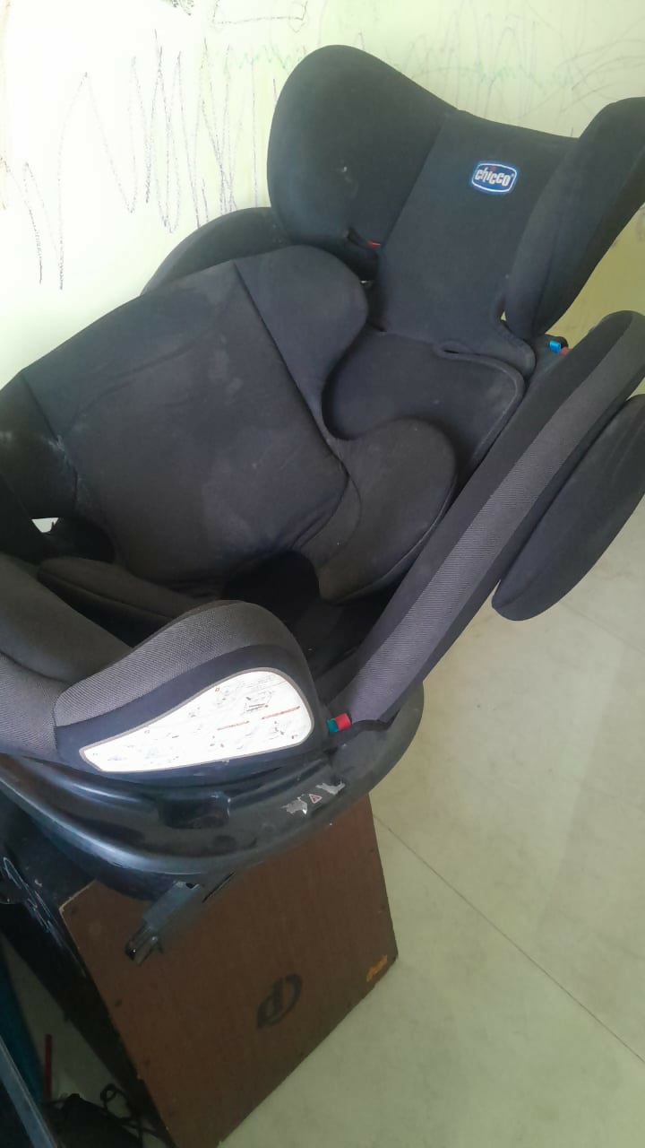 CHICCO Car Seat