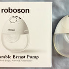 ROBOSON Wearable Electric Breast Pump for Feeding Mothers