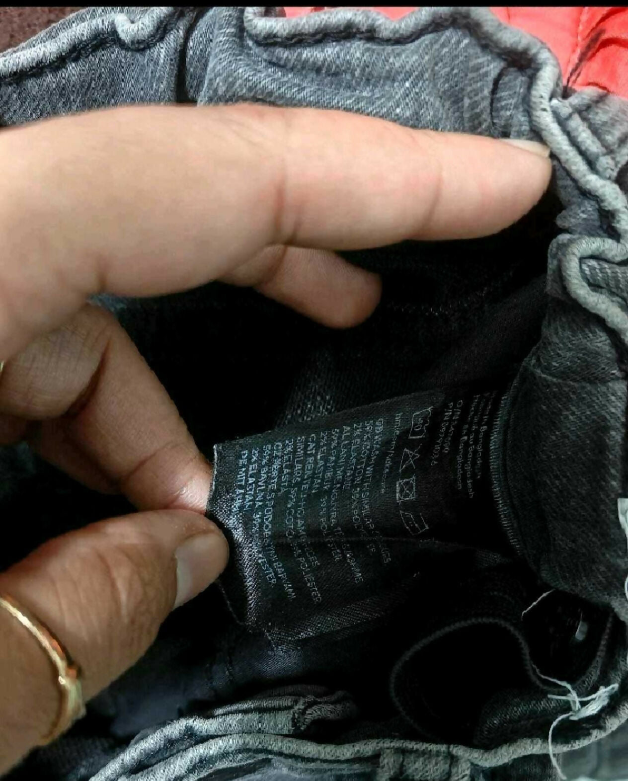 H&M Ripped Jeans in Some Used condition featuring a trendy distressed denim design, comfortable fit, and stylish casual look for everyday wear, outings, playdates, and casual occasions.