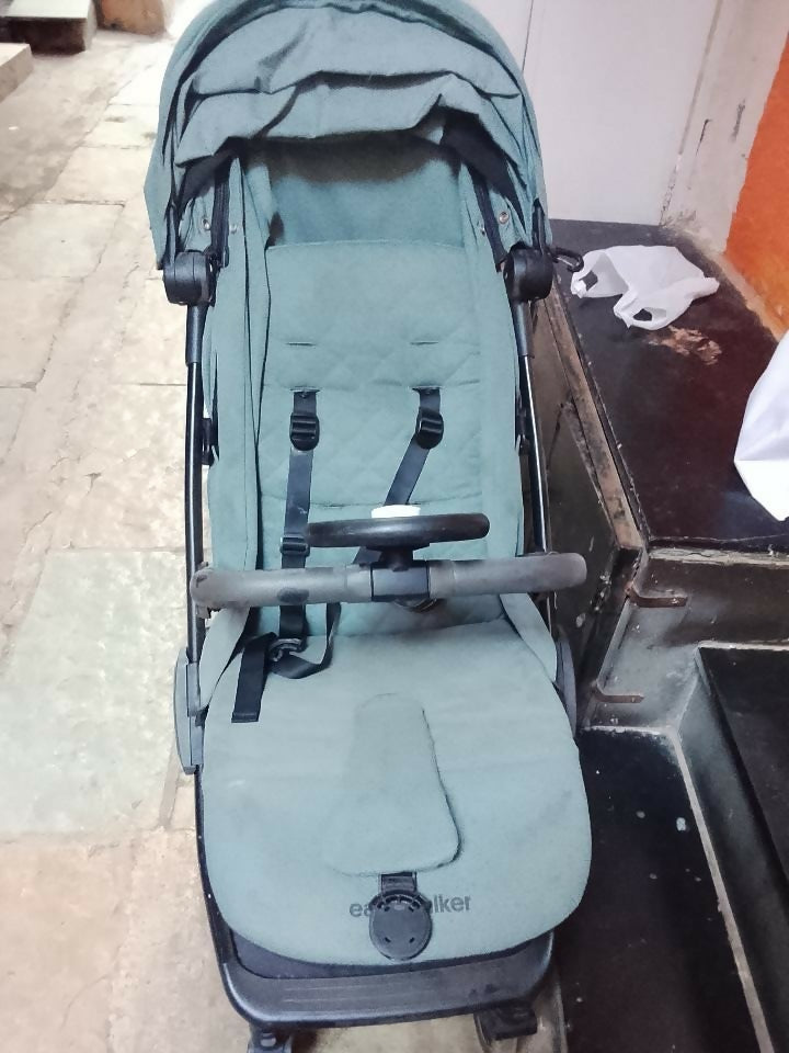 EASYWALKER stroller and buggy with comfortable seat, smooth wheels, safety harness, adjustable canopy, and compact design for easy baby travel and everyday outings.