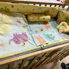 HUNY HUNY wooden baby crib – safe sleep, elegant design, and comfort for your little one.

