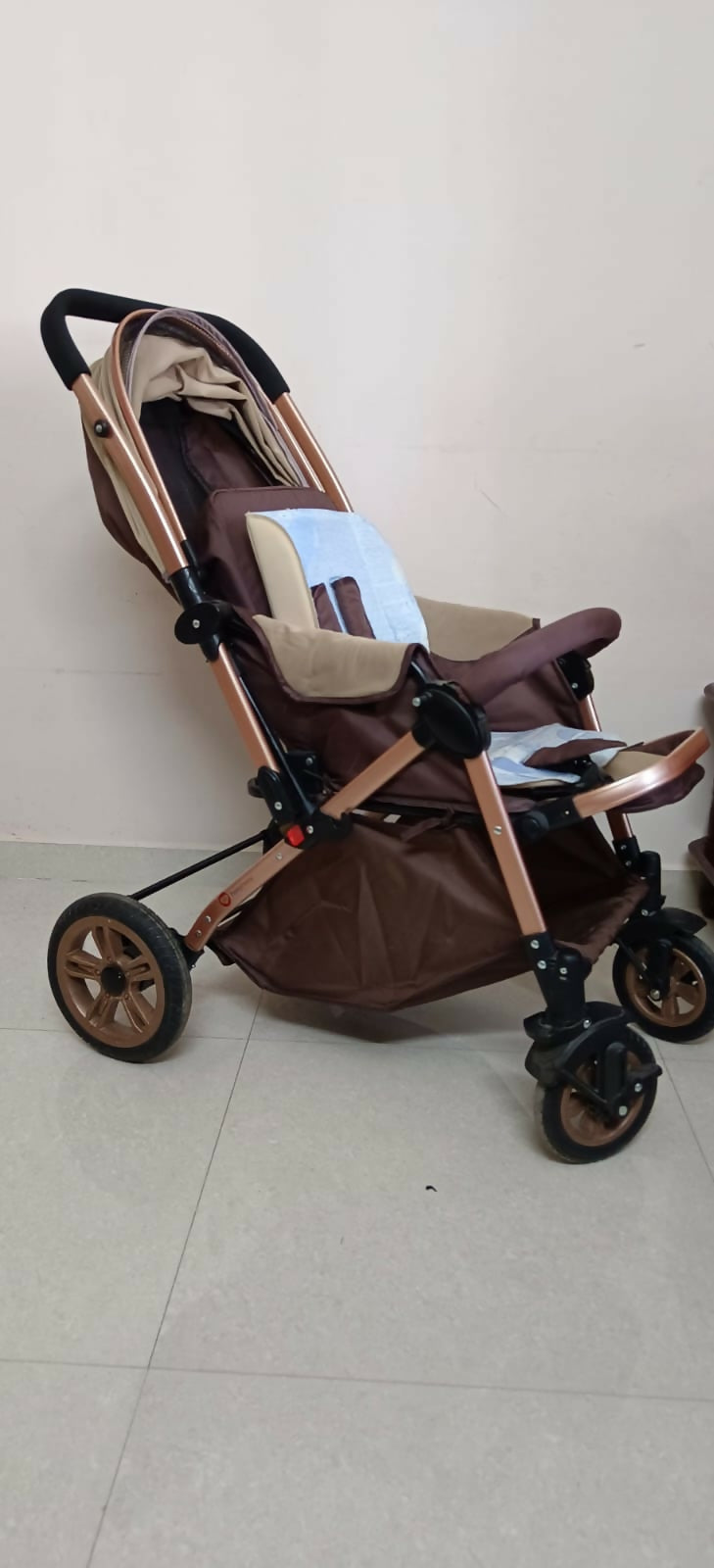 HUNY HUNY Reversible Handle Stroller/Pram for Baby