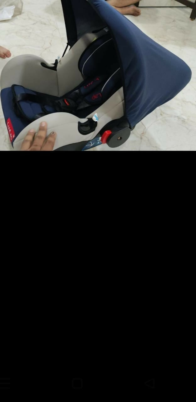 The LuvLap 4-in-1 Car Seat Cum Carry Cot is a versatile and safety-certified solution for infants from birth up to 15 months (0–13 kg). 