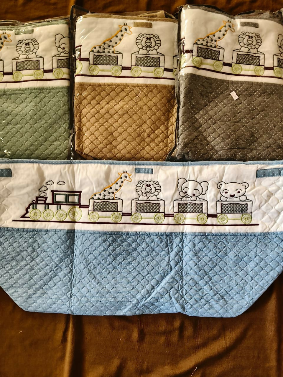 Cozy Comfort Baby Quilt Set Khoya/Khoyu for Cradles