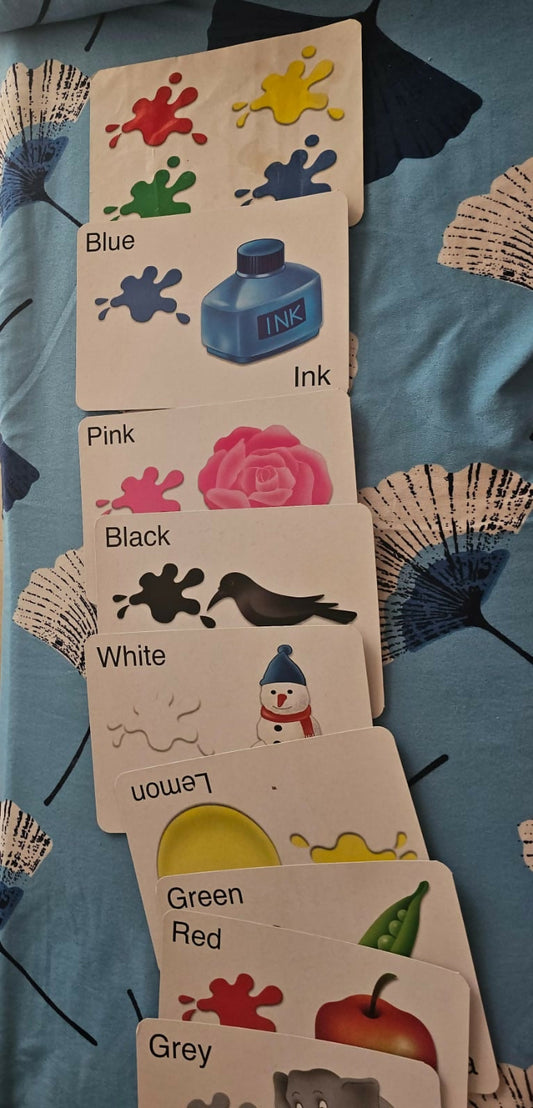 Flash cards for toddlers (6m–3y) – fun shapes & colors learning cards for early development.