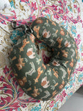 Feeding pillow
