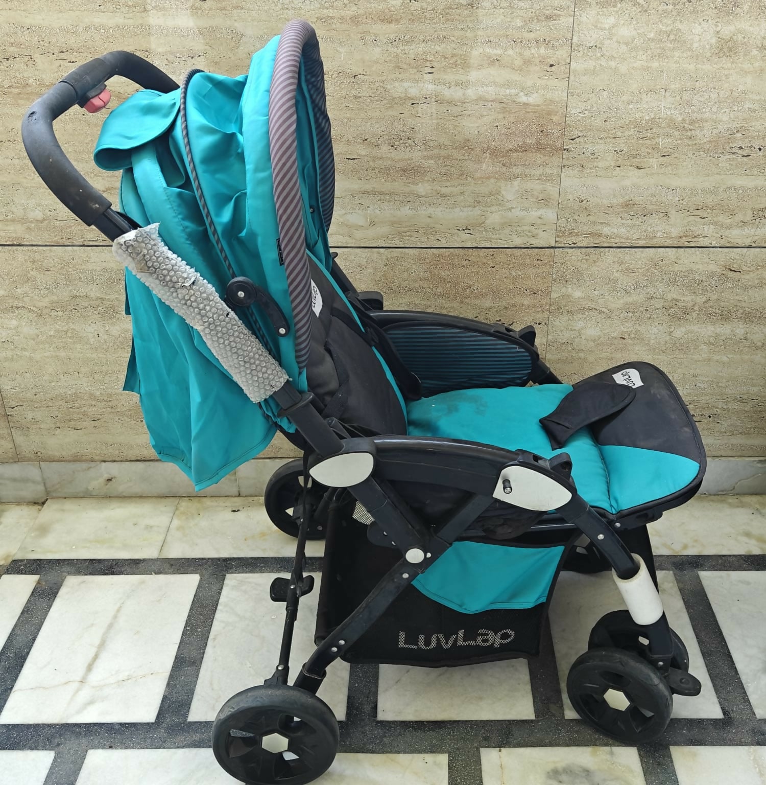 LUVLAP Galaxy Baby Stroller / Pram