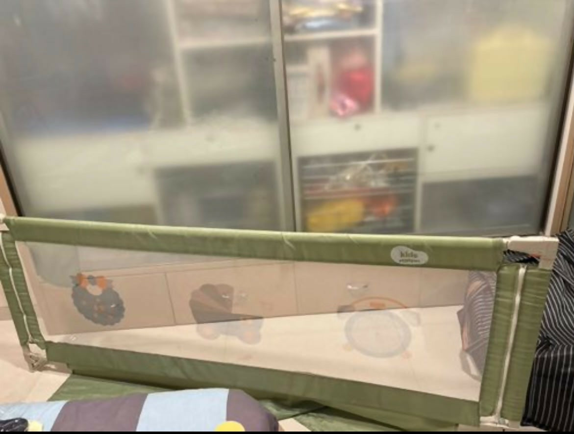 Kidstation Bed Railing in Almost New condition, available in Pune, featuring a sturdy safety barrier, secure attachment design, and protective bedside support to help prevent children from accidentally rolling off the bed.