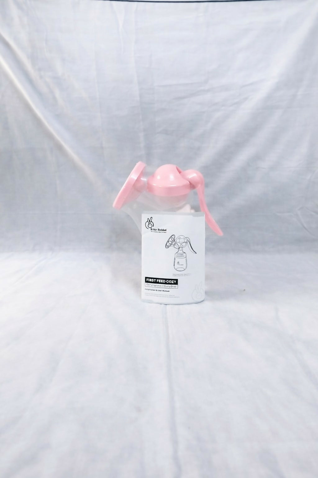 R for Rabbit First Feed Cozy Manual Pump – Brand New Sealed
