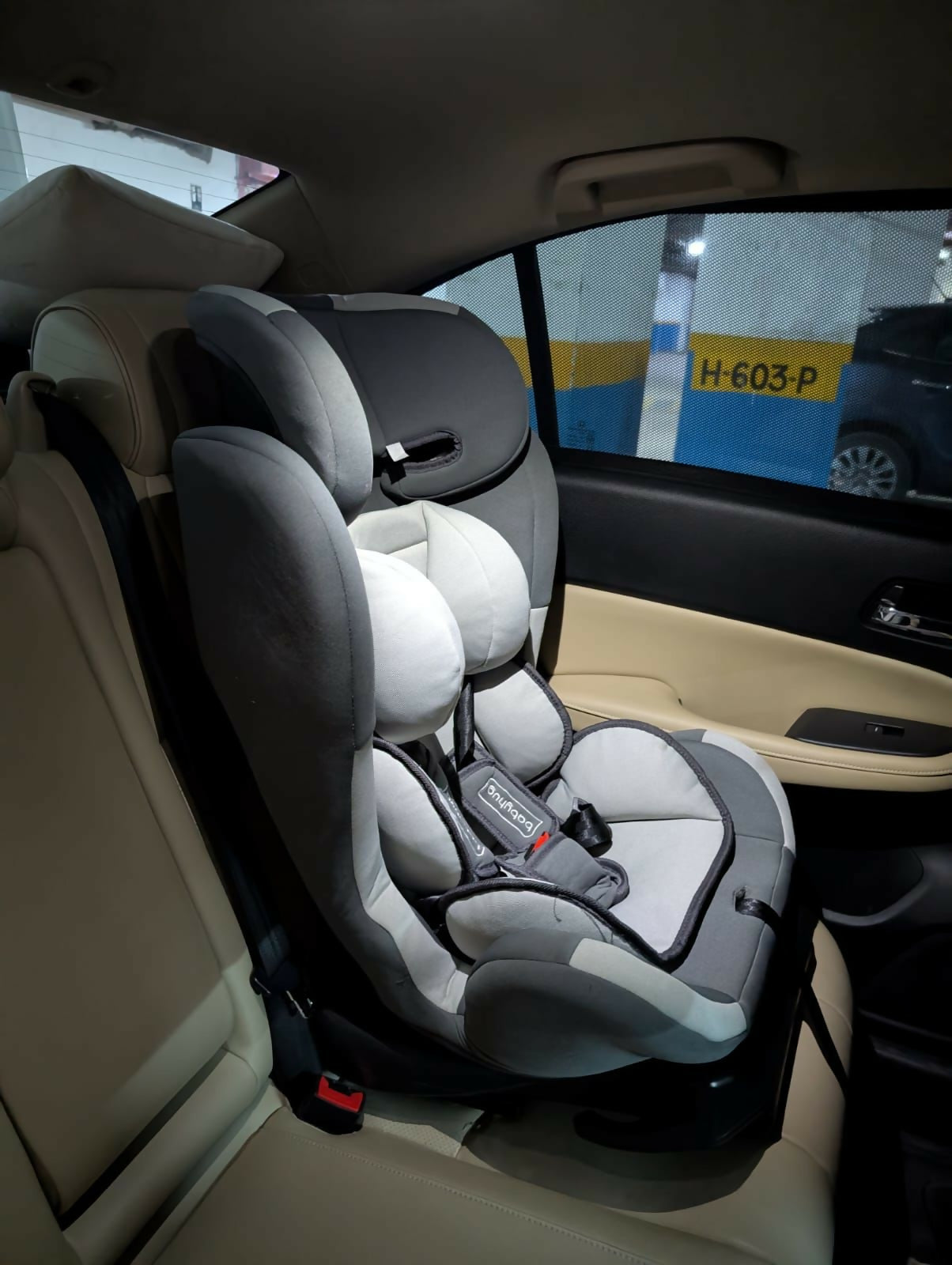 Ensure your baby's safety and comfort during car rides with the BABYHUG Car Seat Convertible for Baby. 
