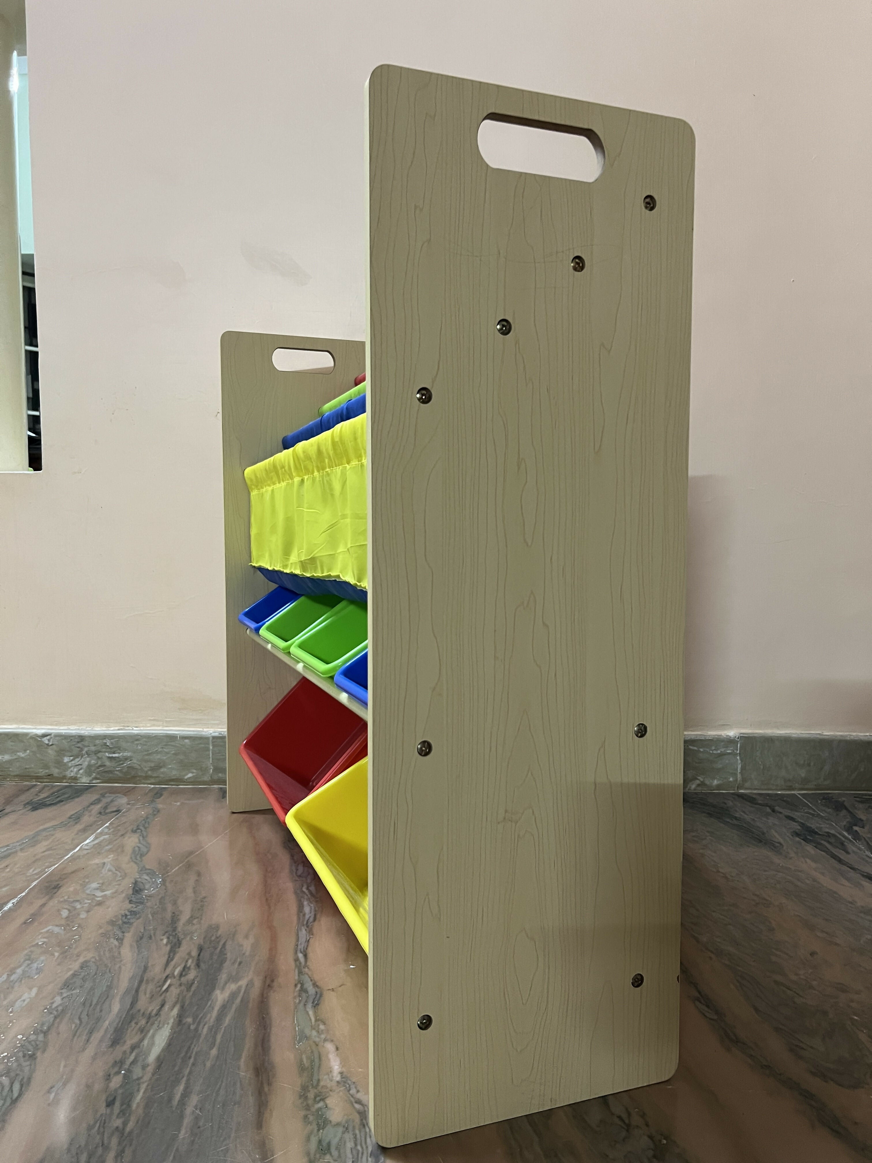 HOMESMITHS Wooden Toy Organiser with Book Rack