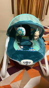 INFANTSO Baby Rocker Portable with Free Mosquito Net & Calming Vibrations & Musical Toy (Green)