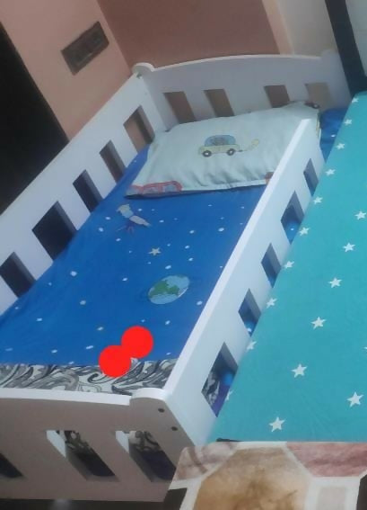 DECORNATION Wooden Pippa Kids Single Bed Cot/Crib (White, 63 x 32 x 27.5 Inch)