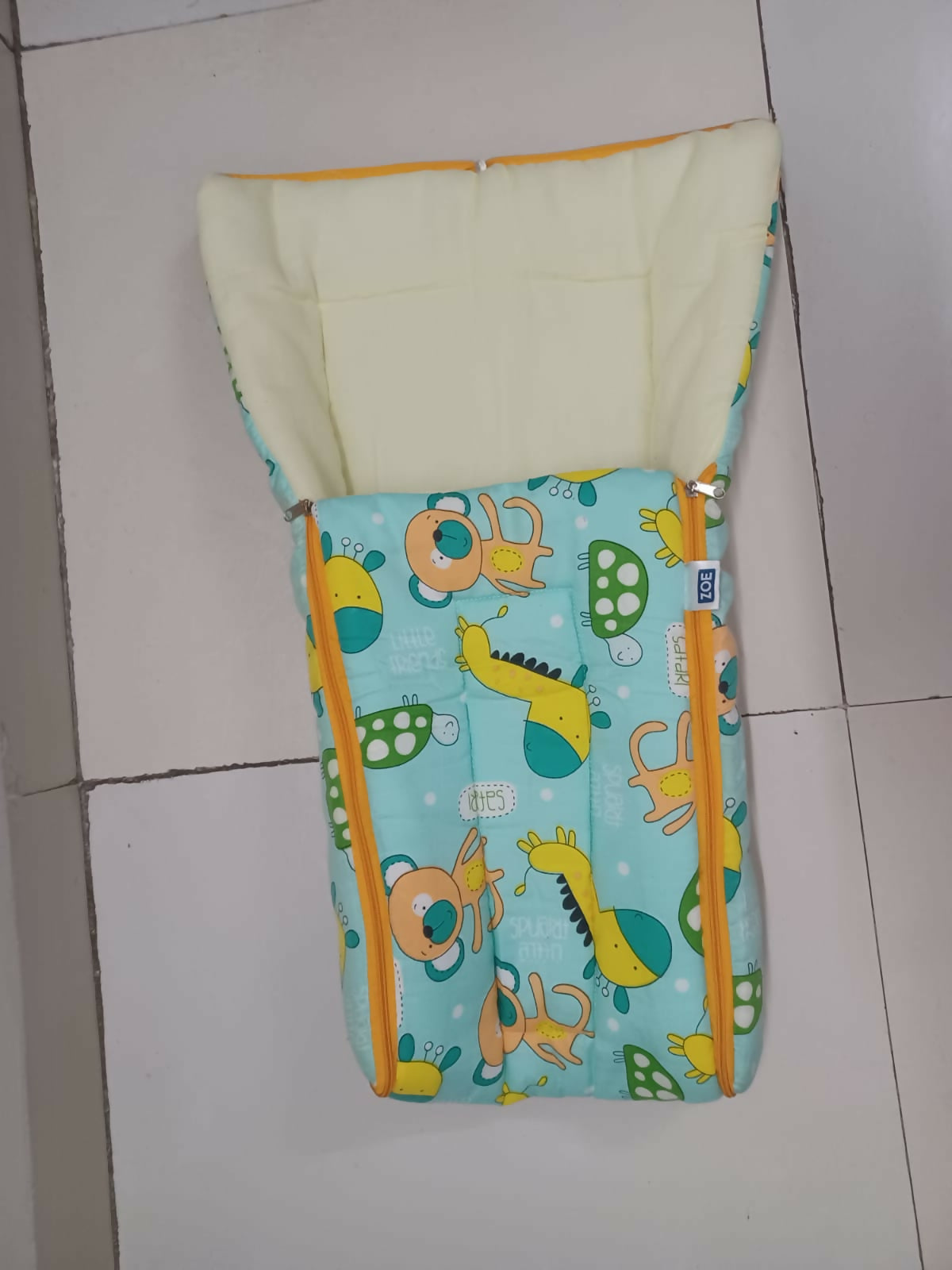 Zoe baby carry nest, Zoe sleeping bag, 3-in-1 baby nest, newborn sleeping bag, baby travel carry nest