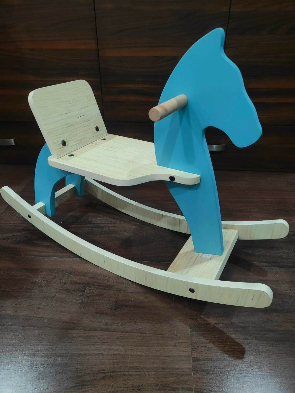 ARIRO Rocking Horse