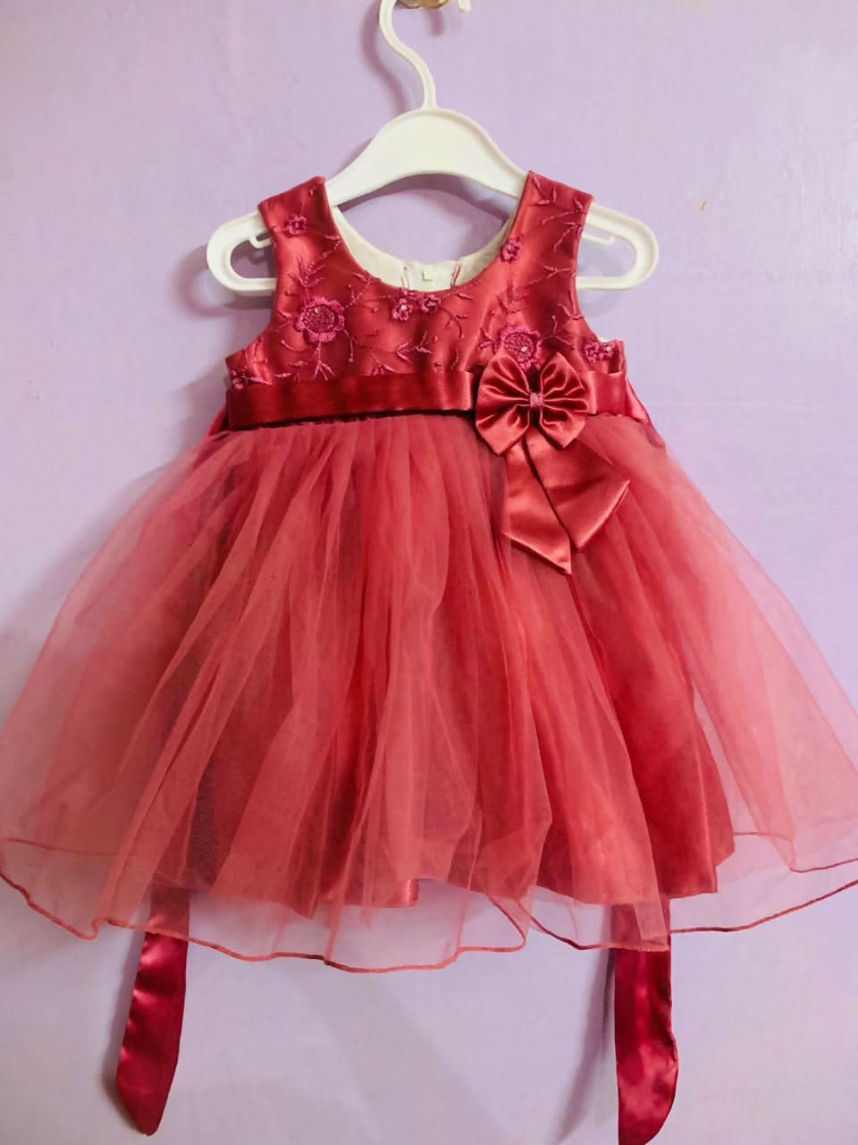 Adorn your baby girl in elegant comfort with our Baby Frock/Dress – featuring soft fabrics, delightful patterns, and easy dressing for any occasion.
