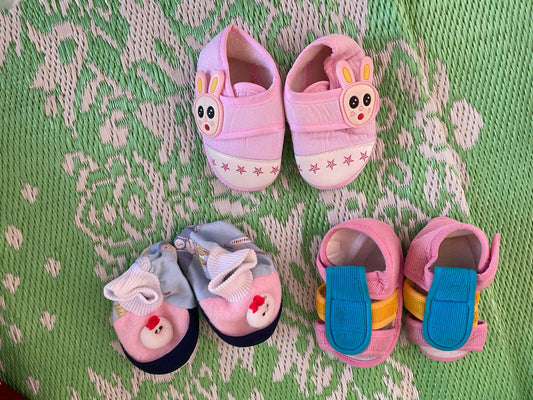 Keep your baby's feet cozy and cute with our Booties for Baby - Set of 3, featuring soft materials and charming designs for everyday wear.