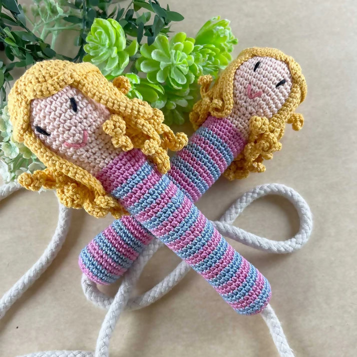 Cute skipping rope – playful, colorful, and perfect for active little jumpers.

