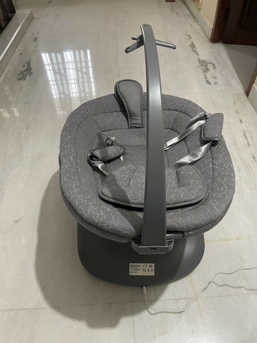 Soft electric automatic swing