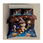 Bedsheet set with a cat in a witch hat design