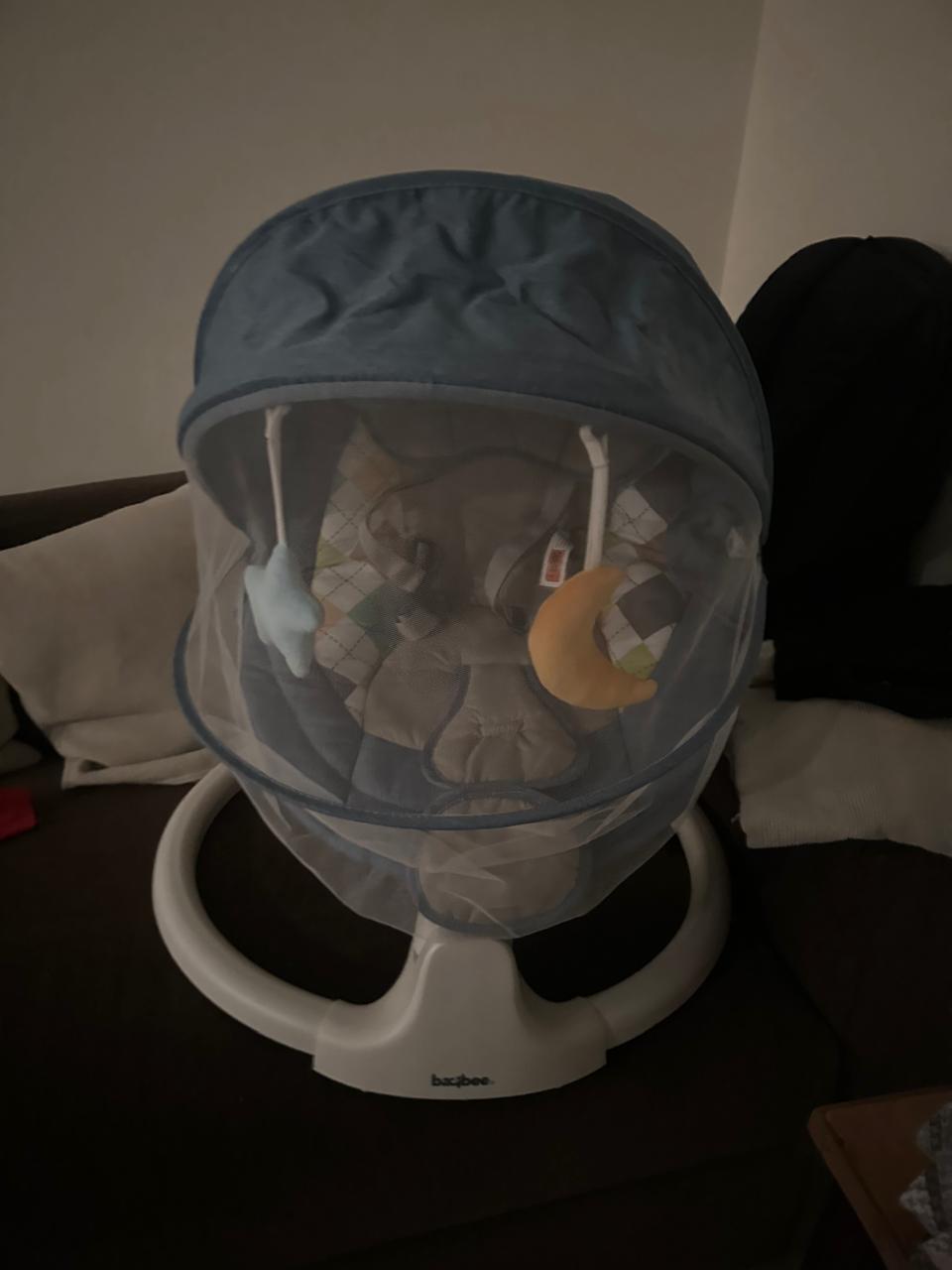 BAYBEE Automatic Electric Baby Swing