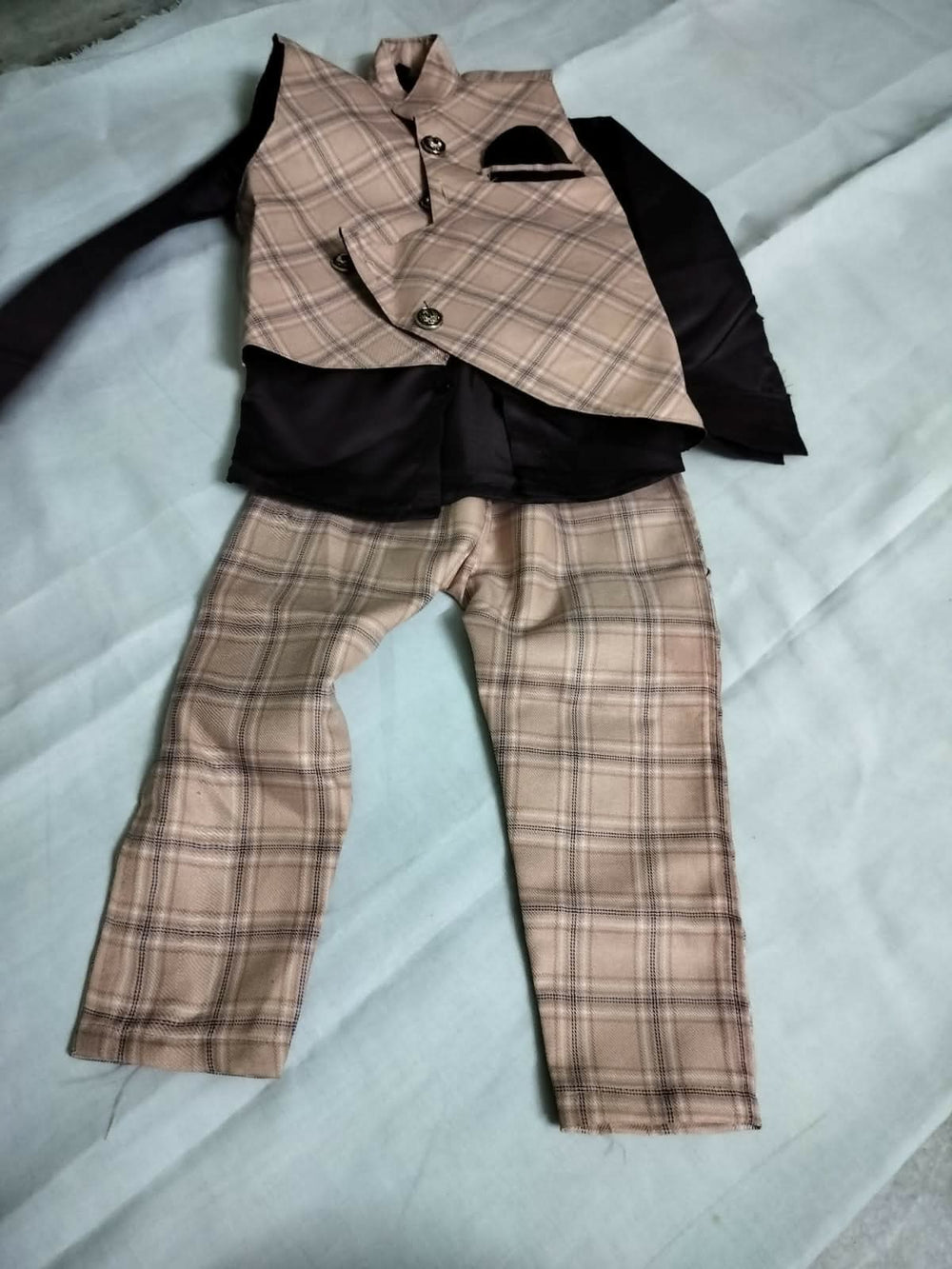 Dress your little one in style with our Full Set - T-Shirt, Pant, and Jacket, offering versatility and fashion-forward looks for any occasion.