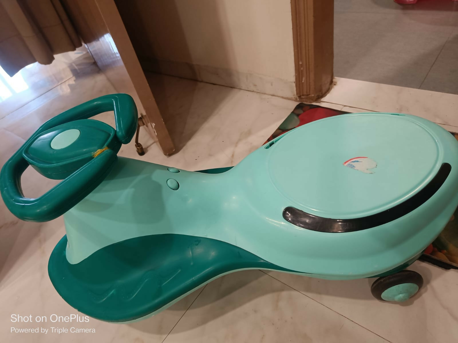 Home Kids Ride-On Twister / Swing Car