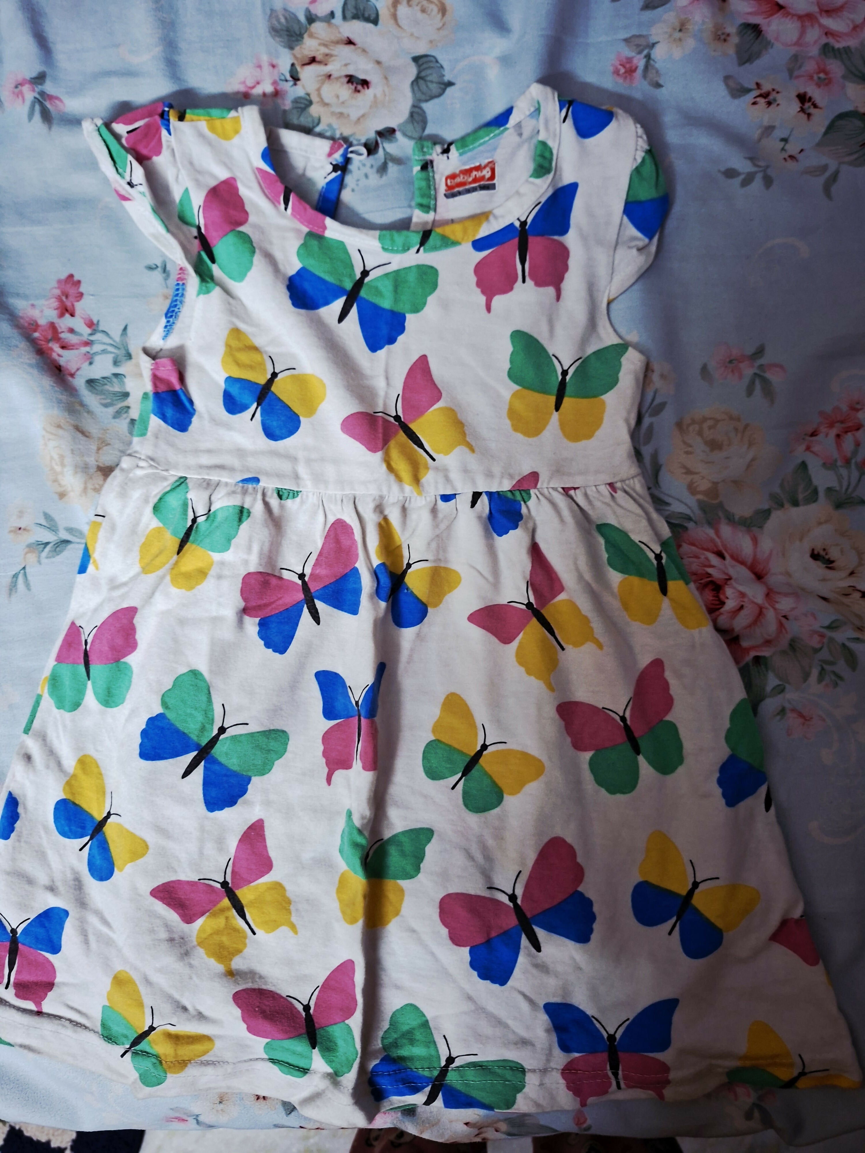 Baby Clothing 18 items (6-12 months)