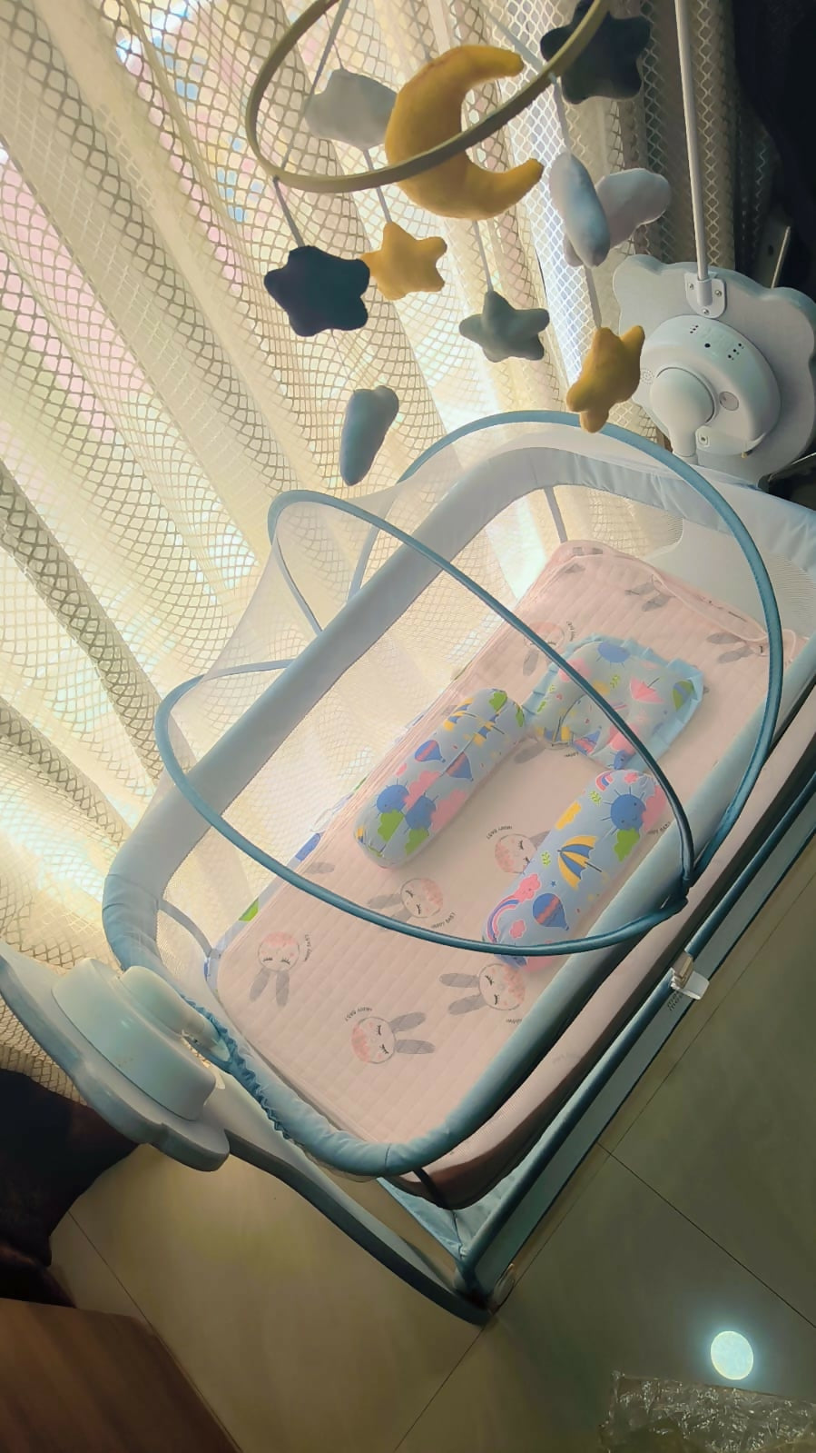 MEE MEE 'S Automatic Electric Cradle cum Bassinet