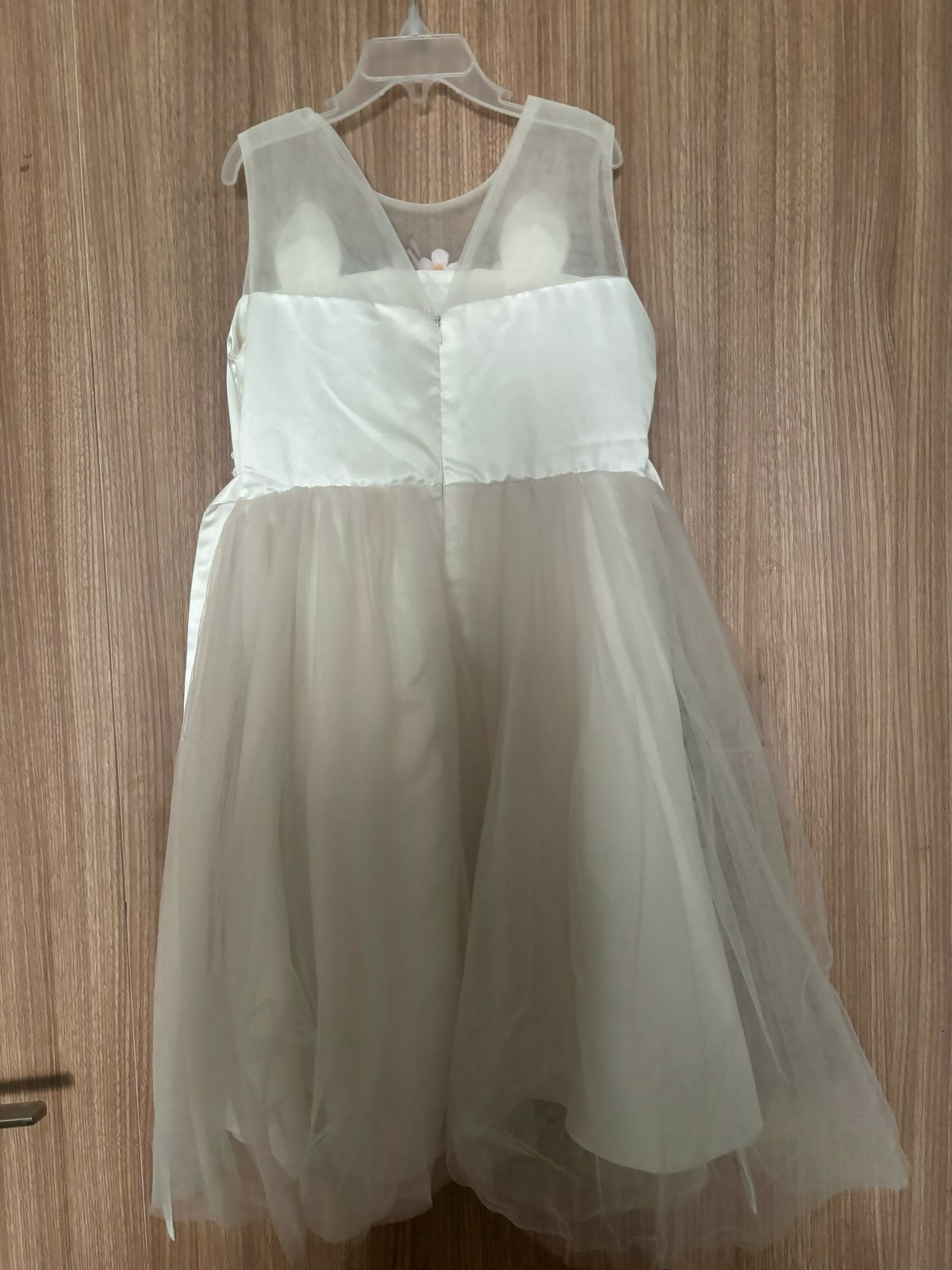 Girls' birthday gown – elegant, comfy, and party-ready dress for your little princess.

