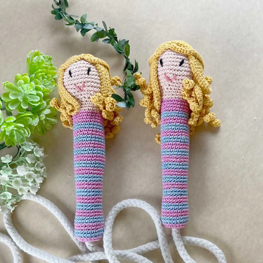 Cute skipping rope – playful, colorful, and perfect for active little jumpers.

