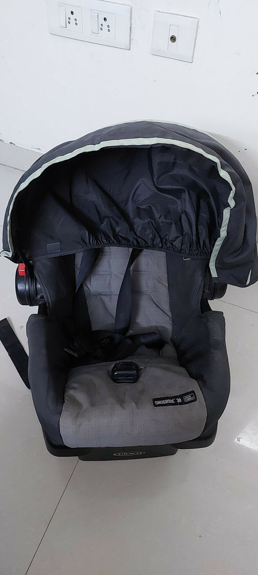 GRACO Snugride 30 Car Seat