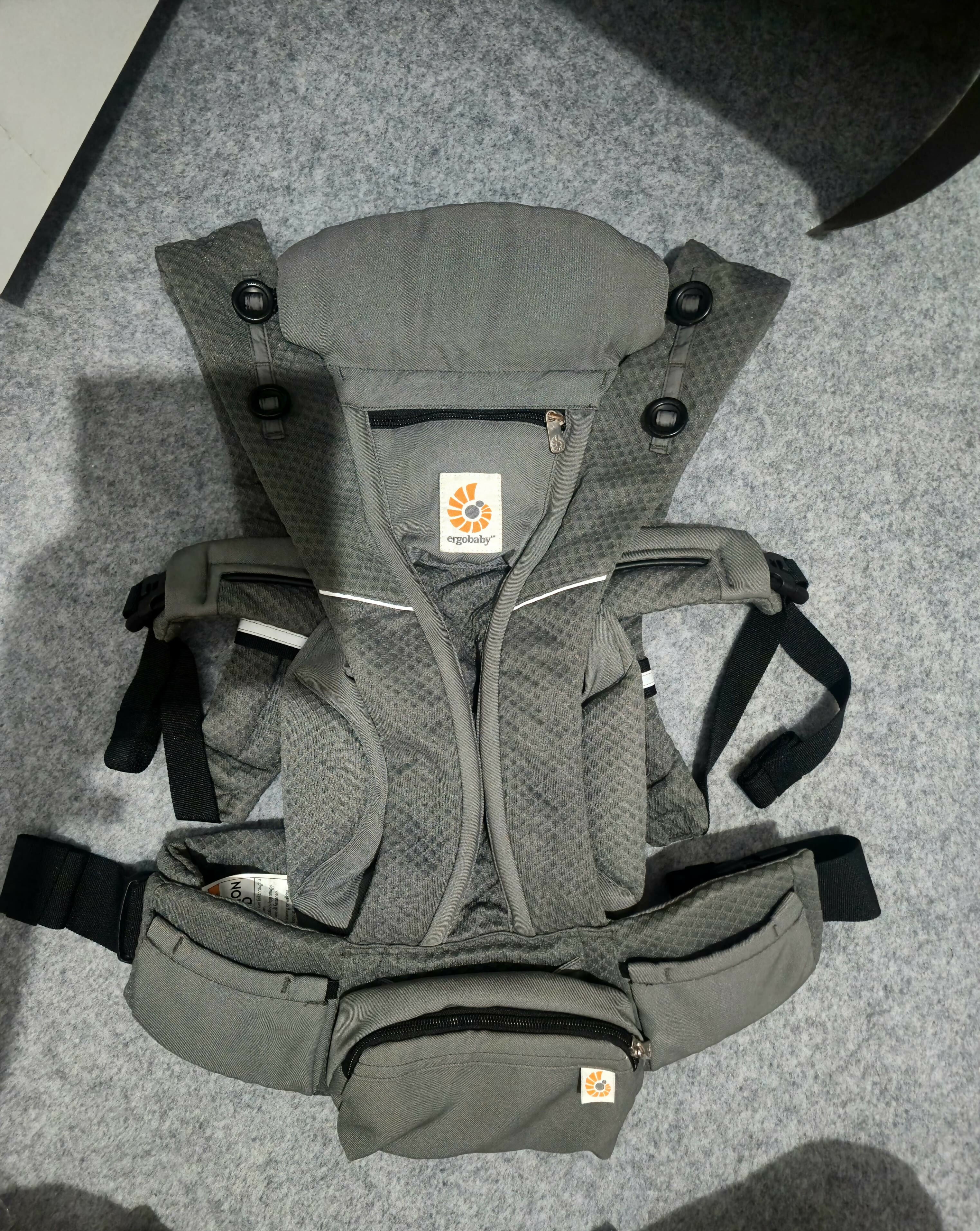 ERGOBABY OMNI BREEZE Baby Carrier