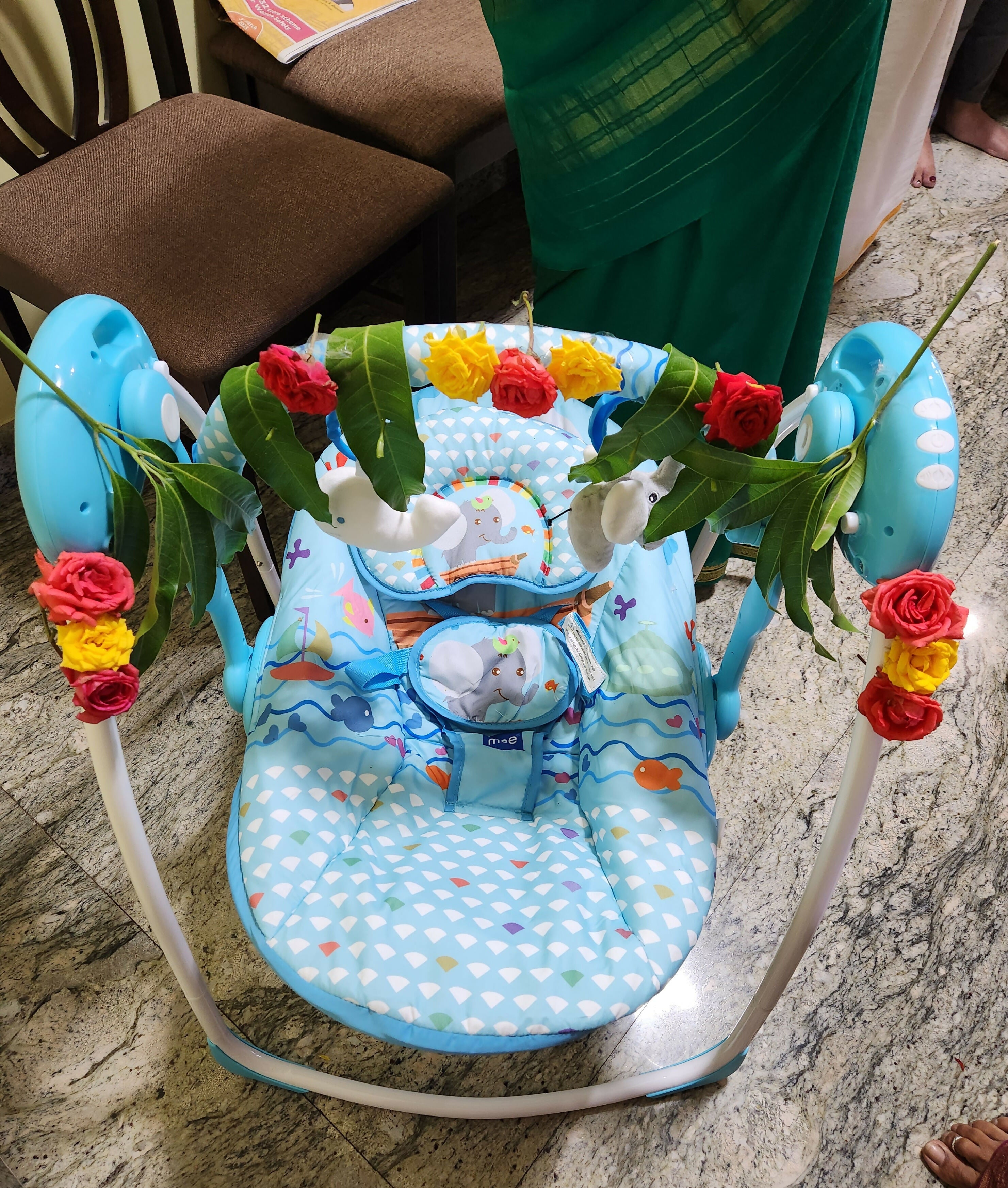 MEE MEE   Baby Swing/Bouncer  - Safari Theme