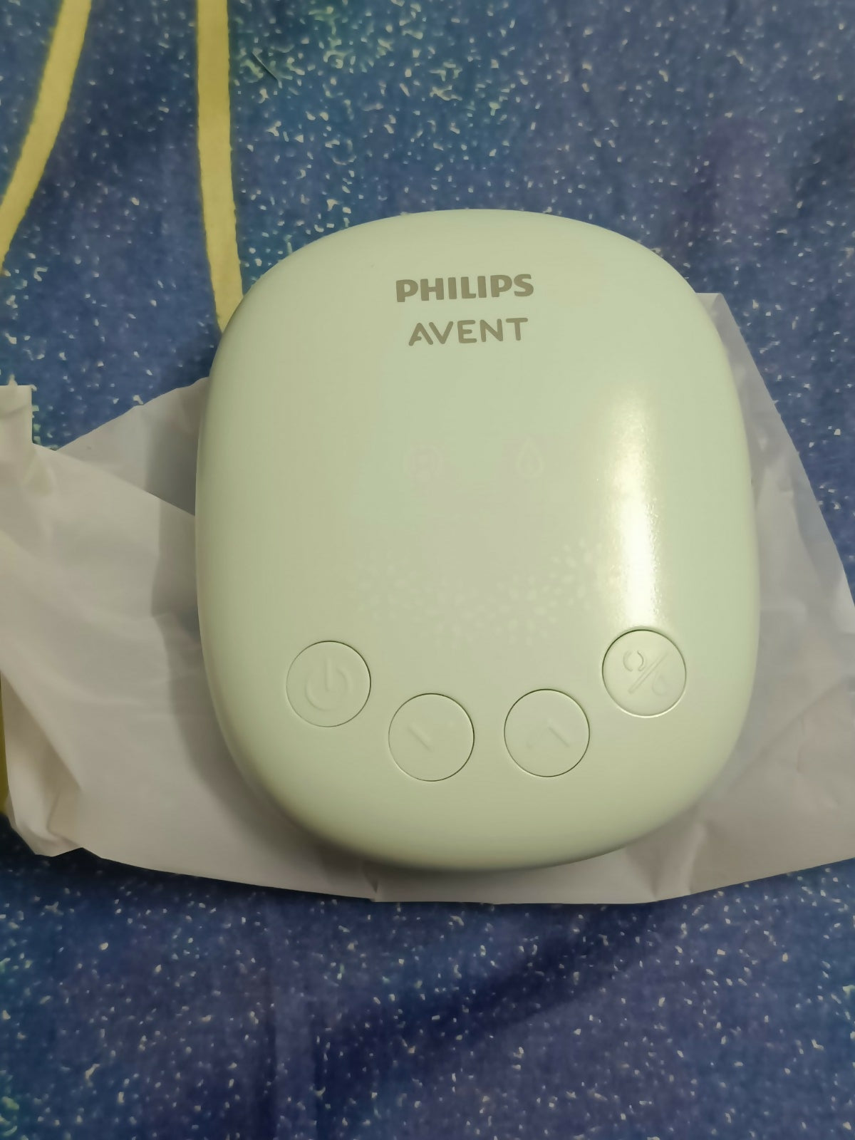 Trusted care, wherever you go—with PHILIPS AVENT.


