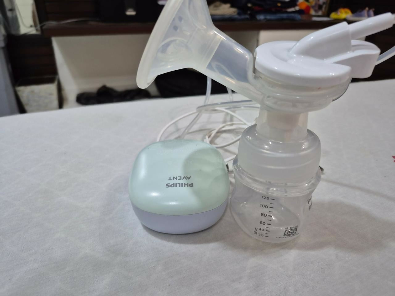 Philips Avent single electric breast pump, brand new unused condition, designed for comfortable and efficient milk expression