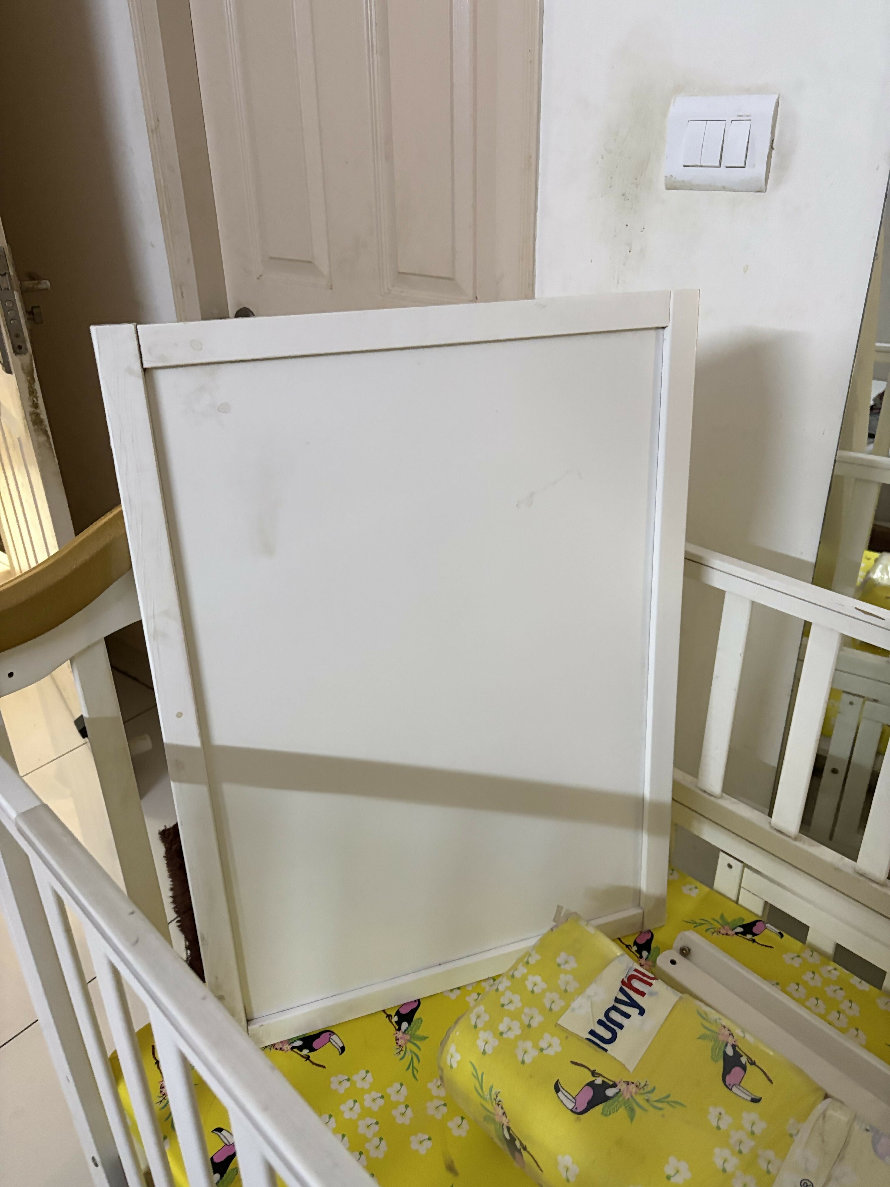 HUNY  HUNY 15 in 1 Cot/Crib(20 x 68 x 103)