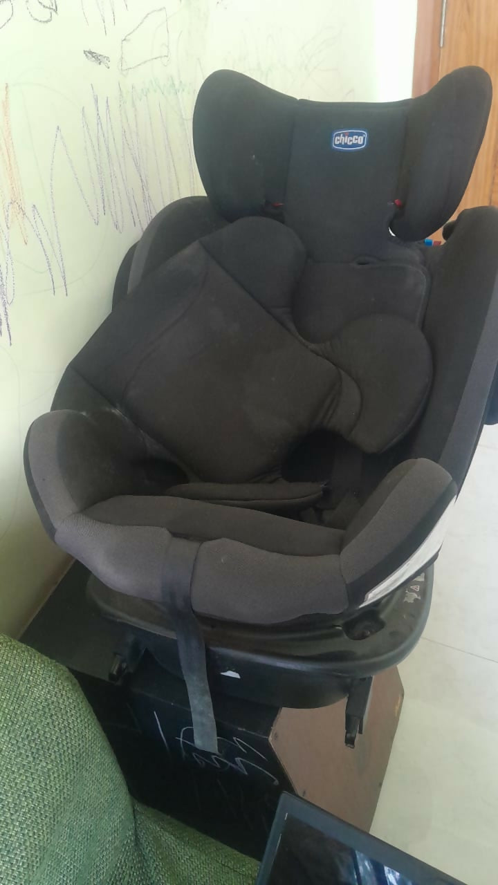 CHICCO Car Seat