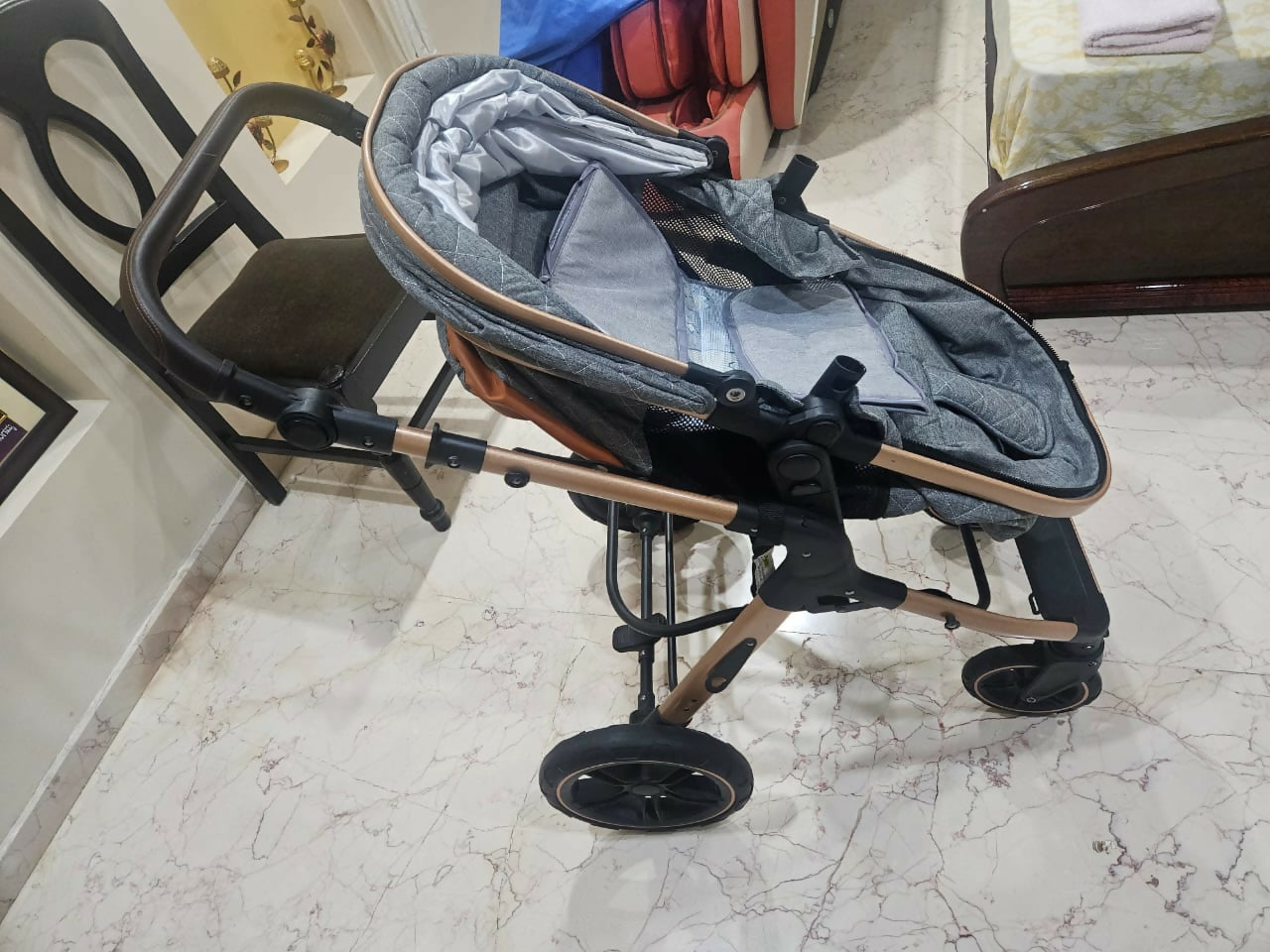 STAR AND DAISY EasyGo Baby Stroller Travel Friendly Luxury Baby Stroller / Pram / Buggy / Pushchair
