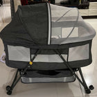 HOUSE OF QUIRK Bassinet