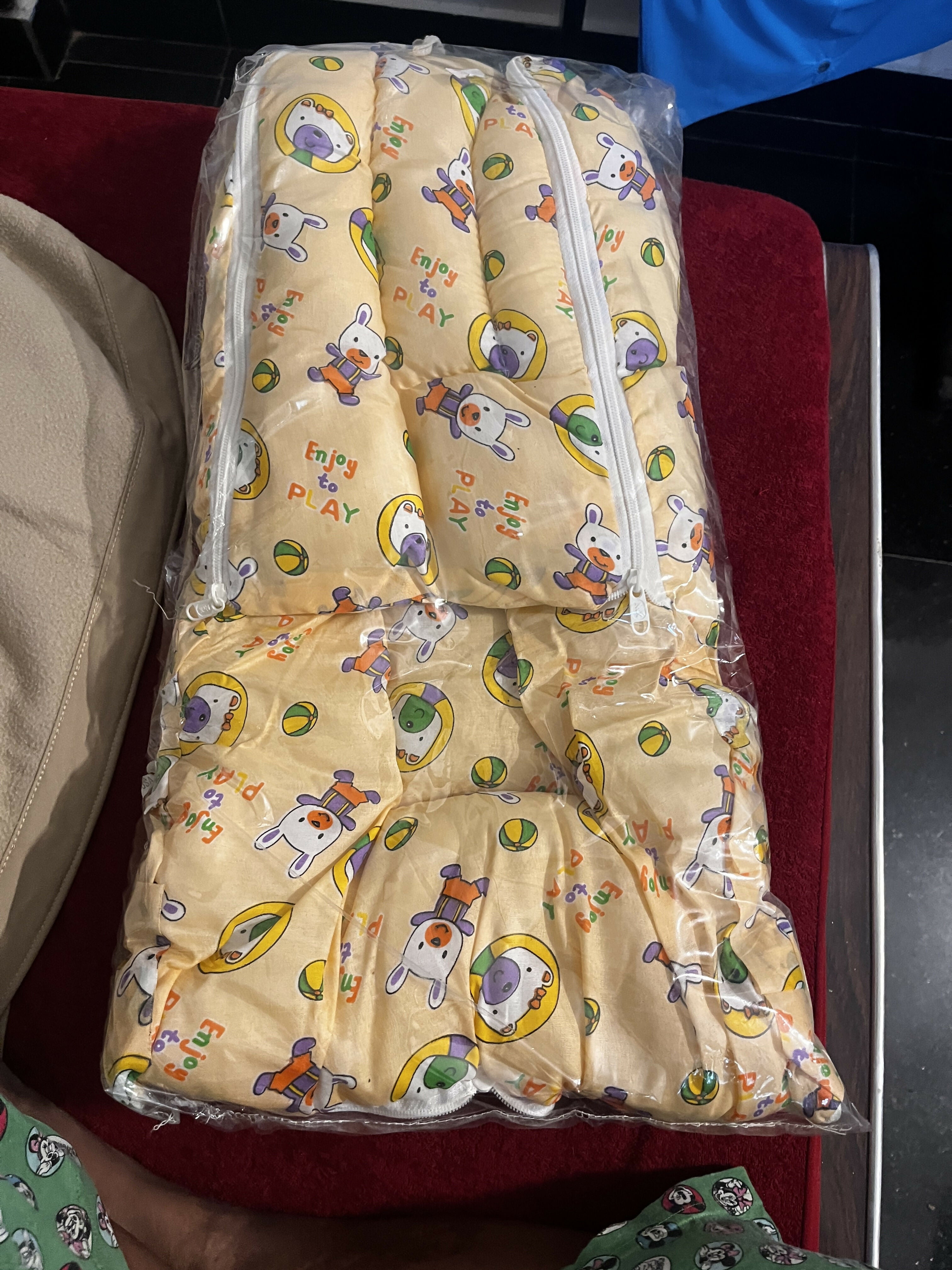 Baby carry cum sleeping bed