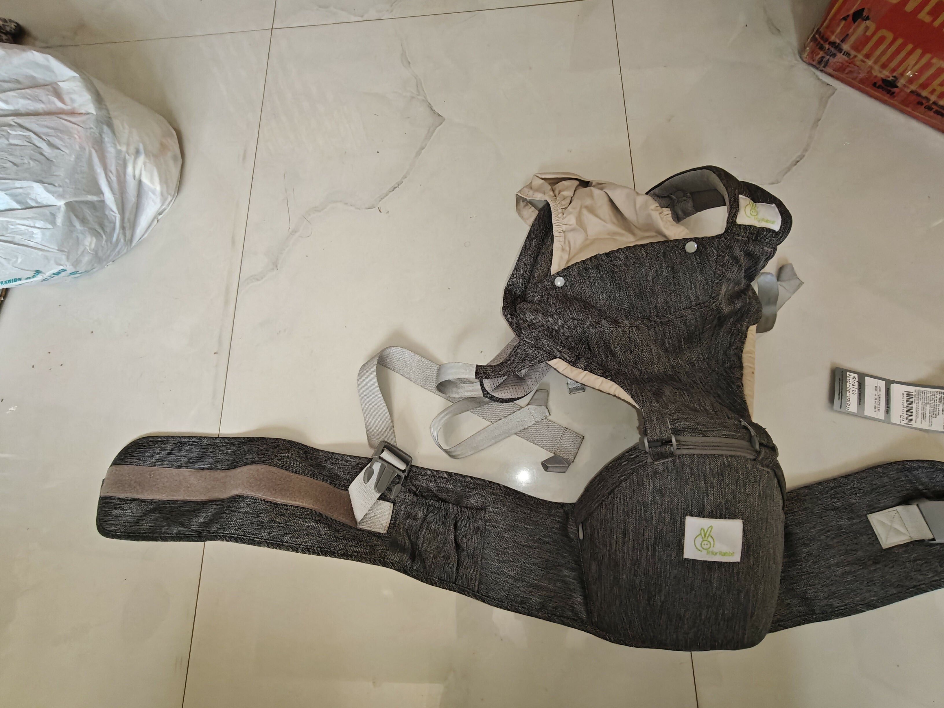 R FOR RABBIT  Upsy Daisy Baby Carrier